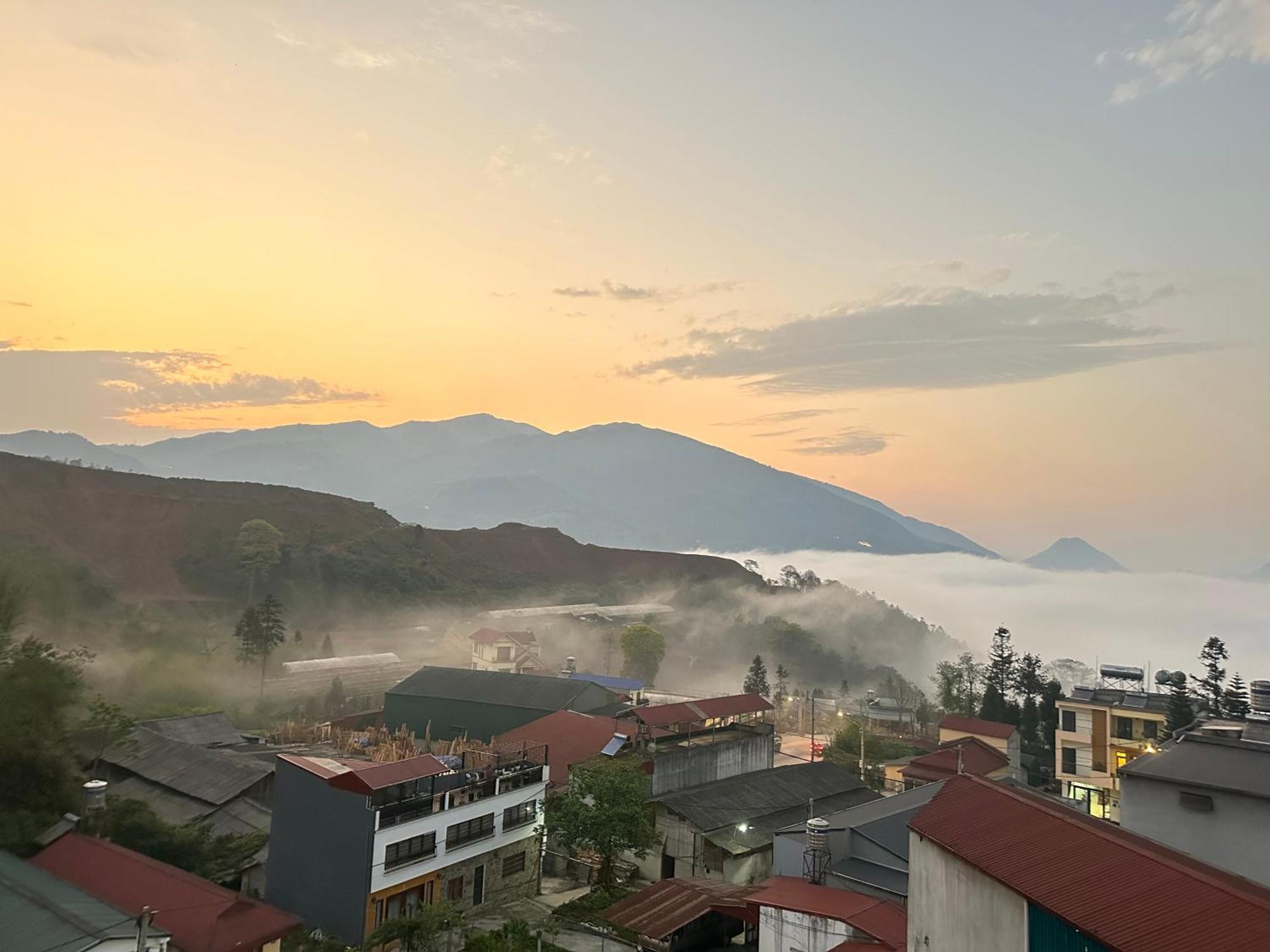 Bed and Breakfast Son Trang House Sa Pa Esterno foto